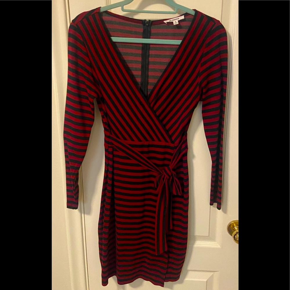 BB Dakota striped wrap dress sz S
